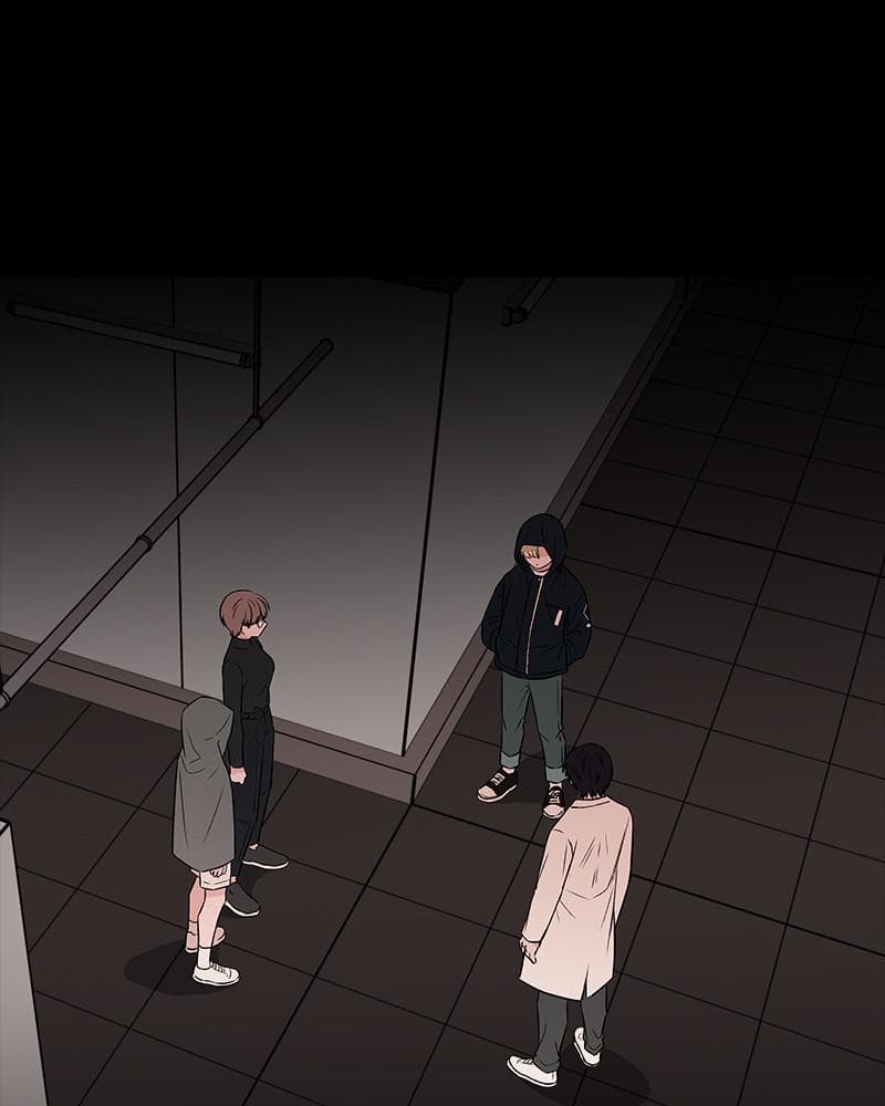 Page https://readmanhwaverse.com/images/blood-and-butterflies/chapter-61/076.png
